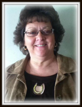 Lorraine Lowe.paid obit pic.jpg